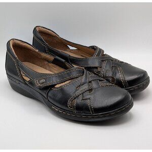 Clarks Leather Strappy Sandals Flats Loafers Cora Womens Size 8 Black Comfort